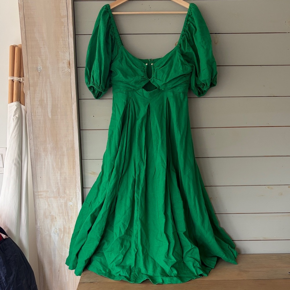 House of Harlow 1960 Emerald Green Midi Dress with Puff Sleeves